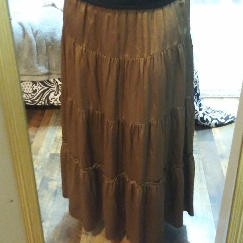 TO THE MAX! *RARE* SILK TIERED BROWN MAXI SKIRT - Picture 3 of 8